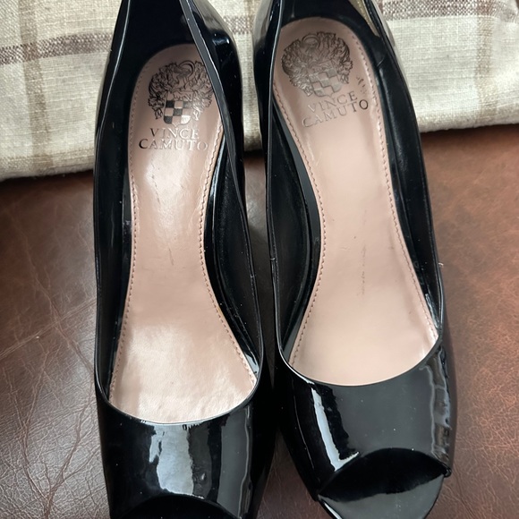 Vince camuto patent peep shoe - Picture 4 of 6